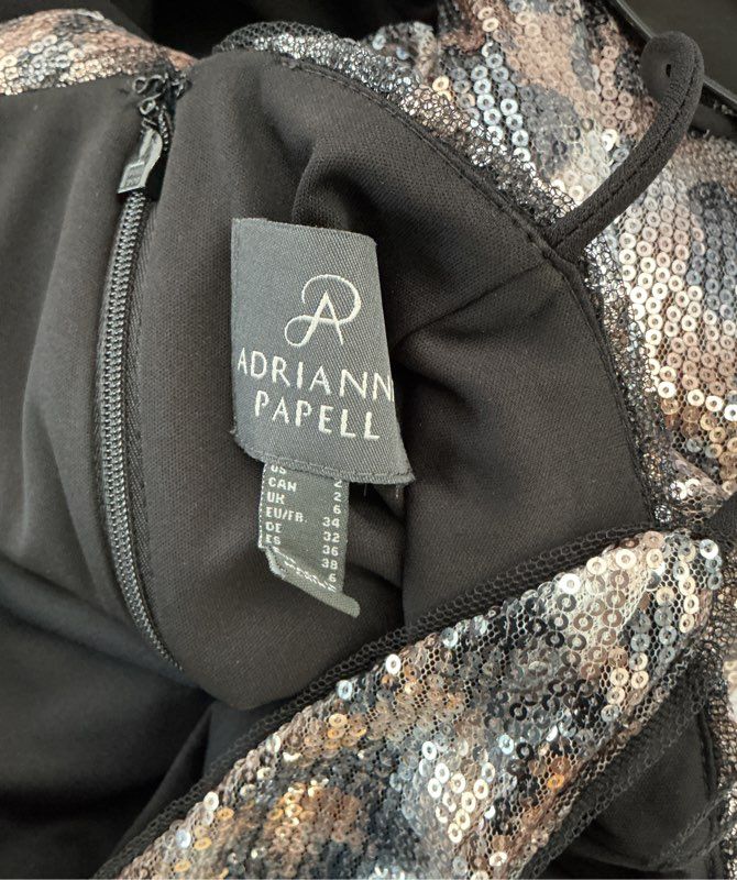NWT Adrianna Papell Black and Beige Sequined Jumpsuit Size 4 Retail $199