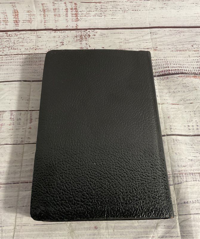 The Living Bible: Paraphrased 1971 First Printing Tyndale Padded Bonded Leather