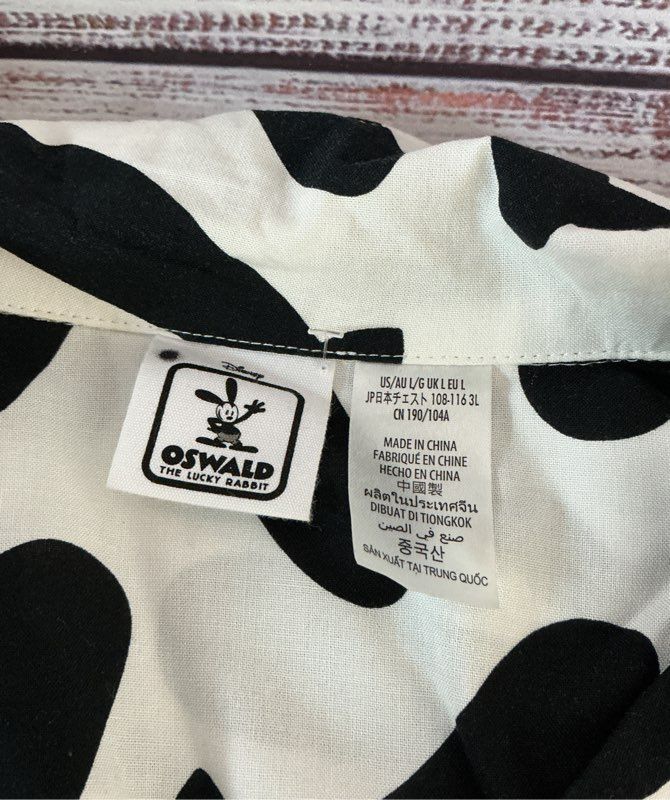 Men's Disney Oswald the Lucky Rabbit Button Down Shirt Size L