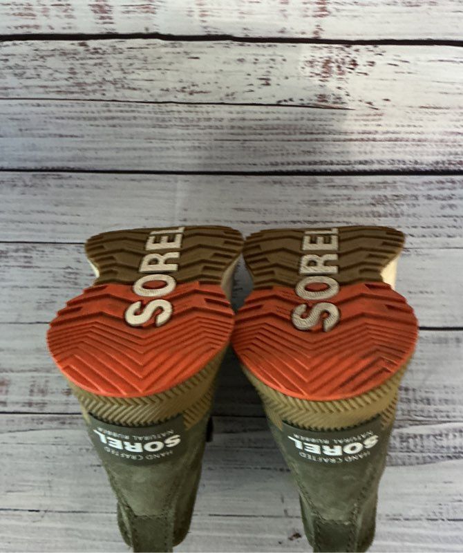 Kid's Boys Sorel Classic Waterproof Olive Green Sneaker Size 8