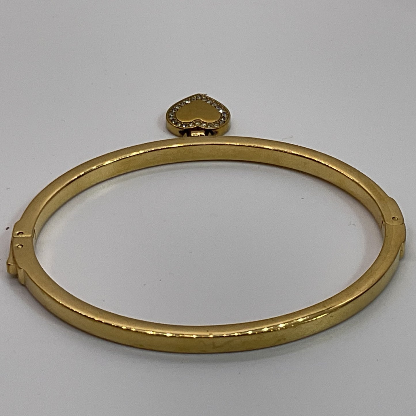 MICHAEL KORS Gold Tone & Rhinestone Dangle Heart Bangle Bracelet- 6.5"