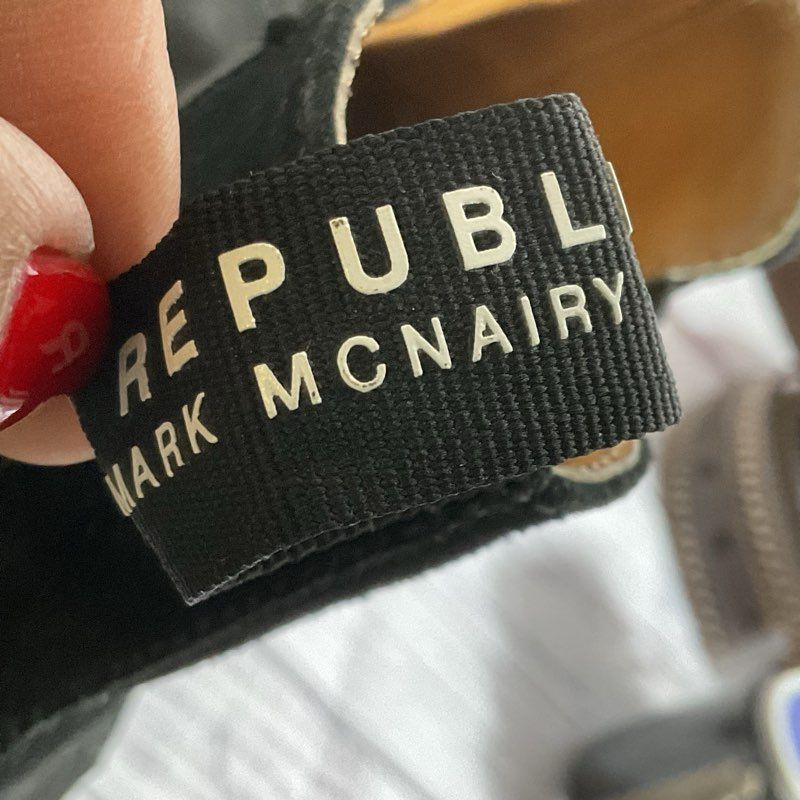 NEW REPUBLIC by MARK McNAIRY Men's Black Suede Boots- SZ 8.5