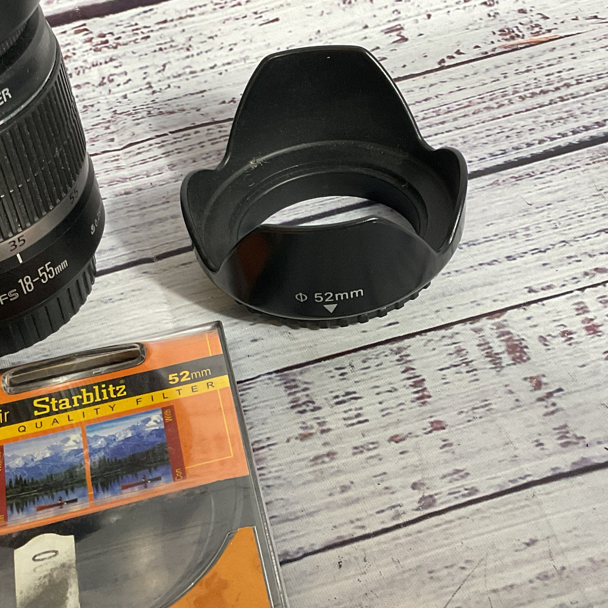 CANON Image Stabilizer EFS 18-55mm f3.5-5.6 IS Lens with 2 Len Hoods Filter Lens