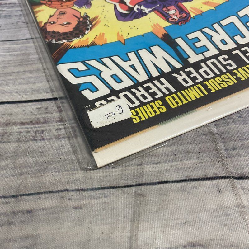 Vtg. Marvel Secret Wars #2 Ungraded Magneto Comic Book 1984