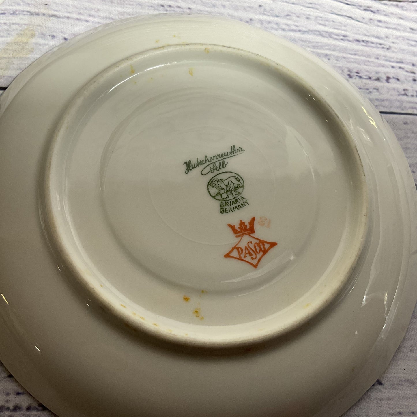 VTG. HUTSCHENREUTHER Germany "Maple Leaf" Scalloped Dish Set- 47 Pieces