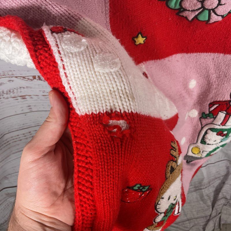 Pottery Barn Kids Hello Kitty Heirloom Christmas 50" Knit Sherpa Throw Blanket