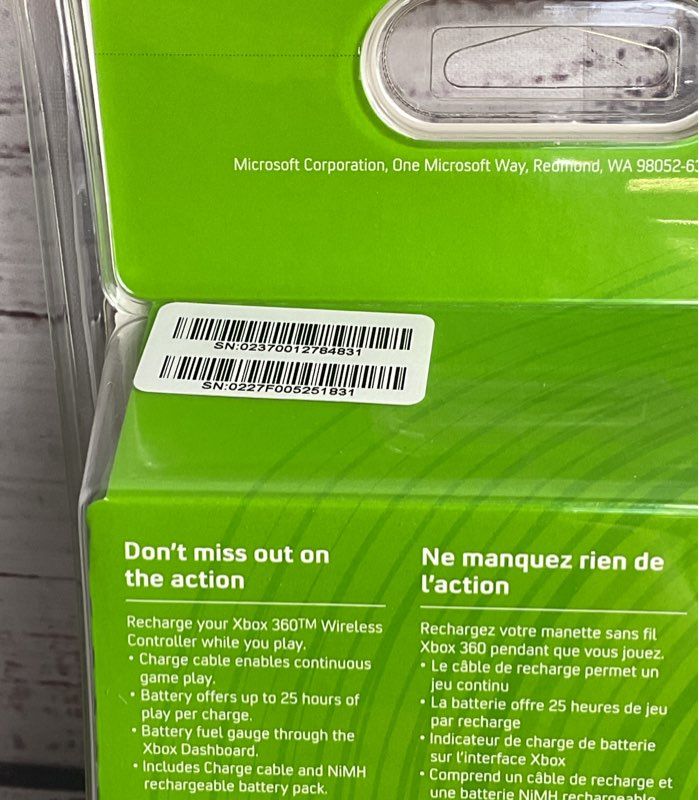 Microsoft Xbox 360 Play & Charge Kit