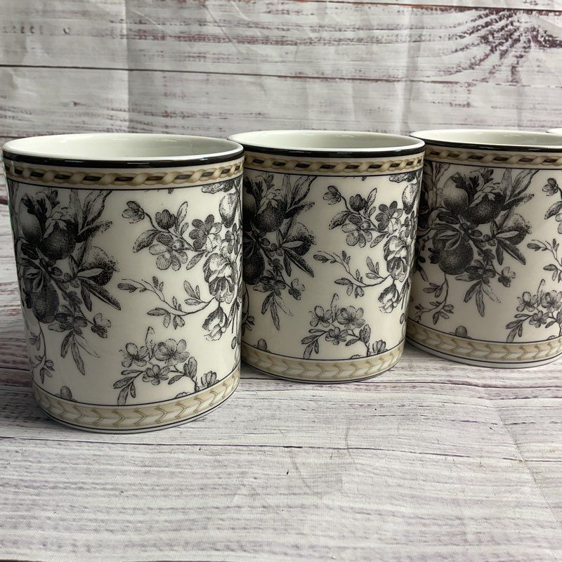 Vintage Royal Doulton Studio Provence Fruit Noir 5 Pc. White Mug Set