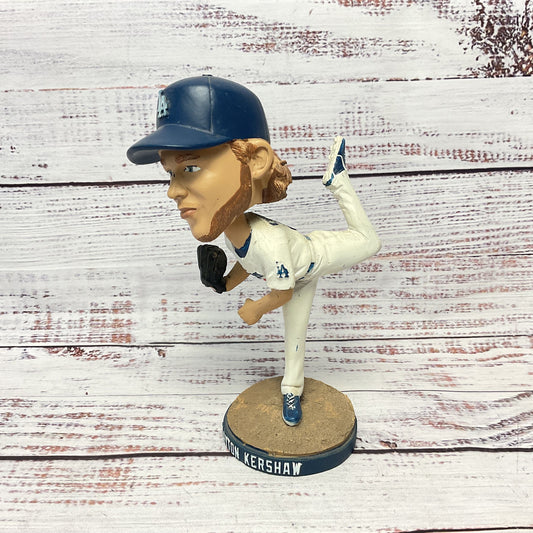 Los Angeles LA Dodgers Clayton Kershaw #22 2016 Pitching Pose Factory Error