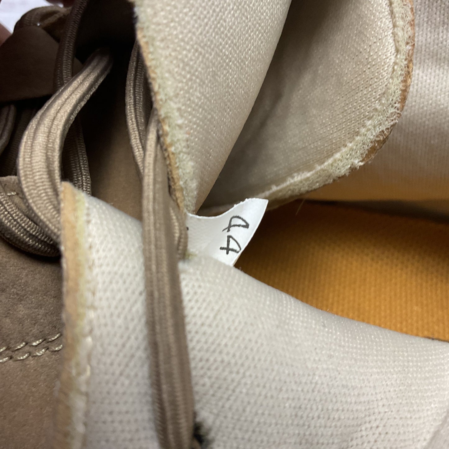 L DECK Beige Chukka Boot Men Size 11US 44EU