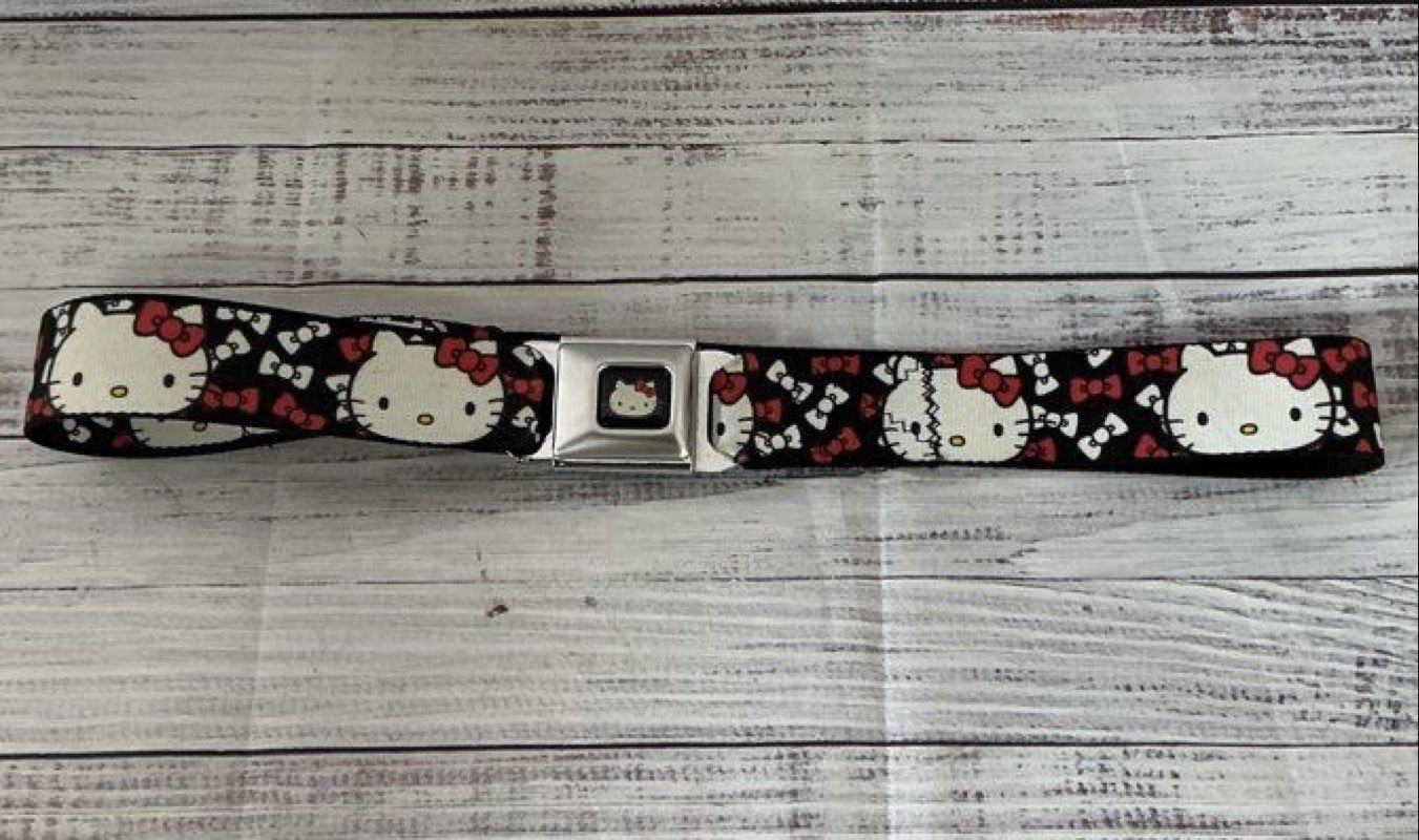 Women's Hello Kitty Seatbelt Style Belt Size OS