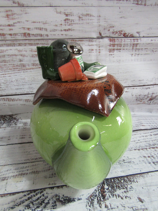 Cardew Design Betty Gardening Teapot Made in England