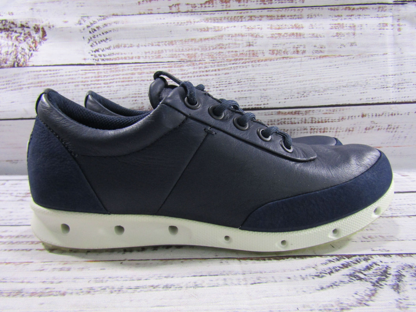 Ecco Cool Pro Women's Blue Leather Gore-Tex Waterproof Golf Shoes Size 5