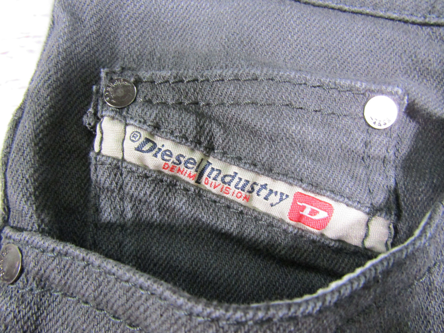 Diesel Thavar Men's Gray Denim Slim Jeans Size 31