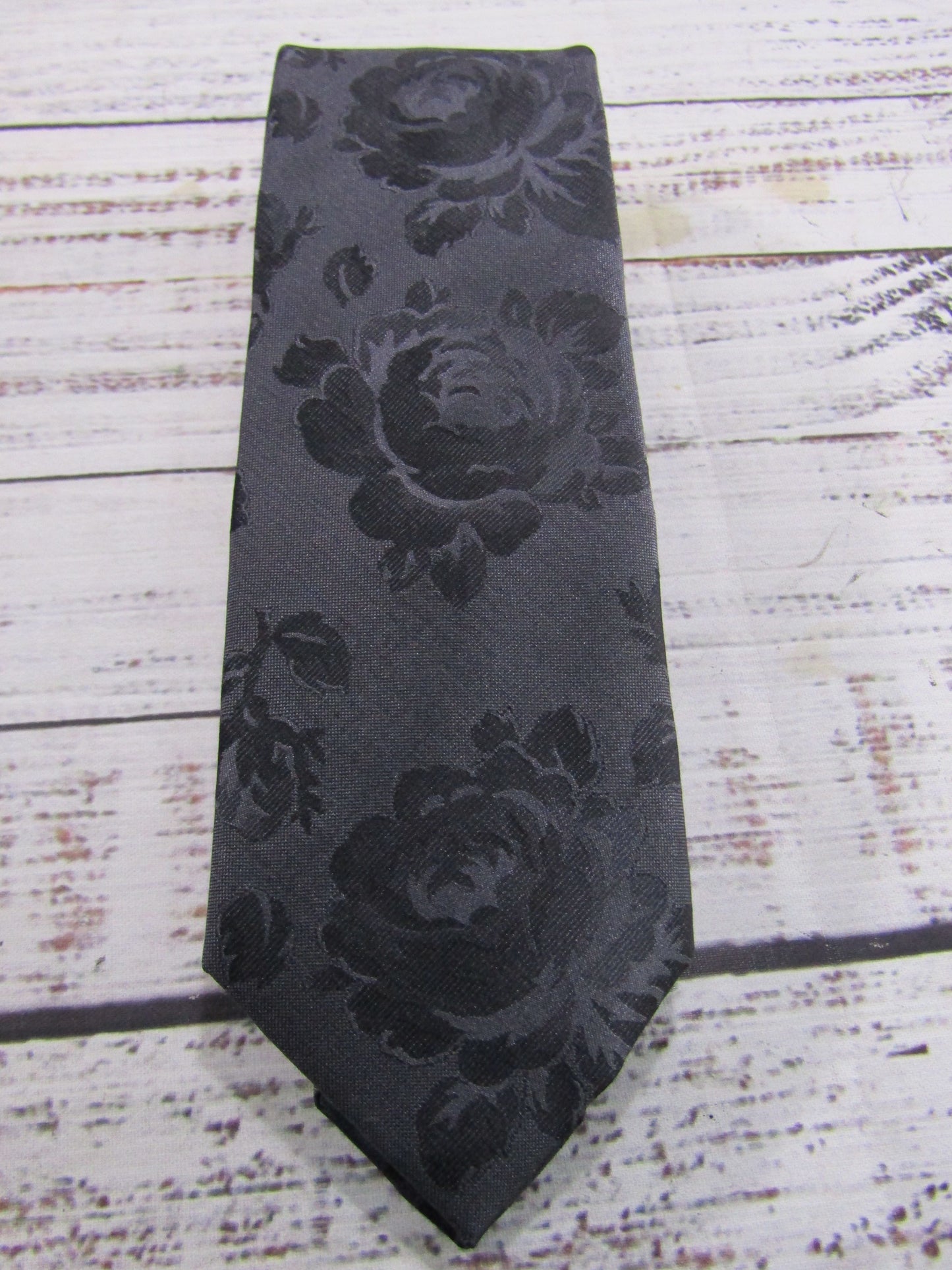 Ted Baker Men's Gray Black Rose Print Silk Slim Tie