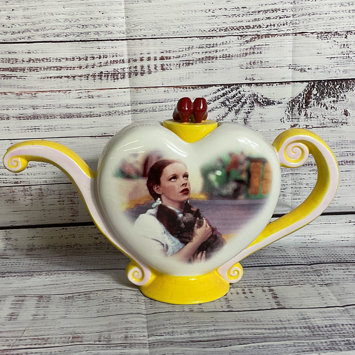 2000 T.E.C Dorothy Wizard Of Oz Porcelain Heart Teapot- 7.5" x 12"