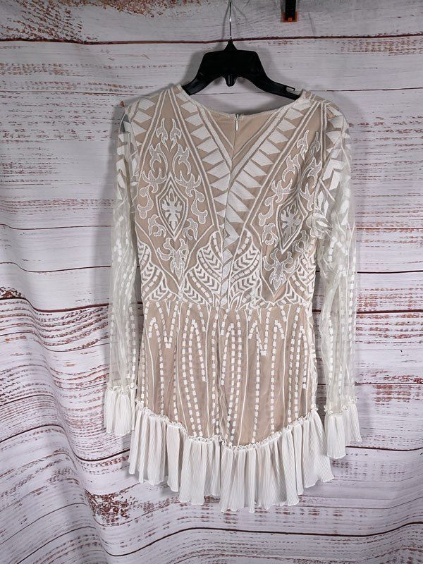 NWT Women's Saints + Secrets White Lace Long Sleeve Mini Dress Size M