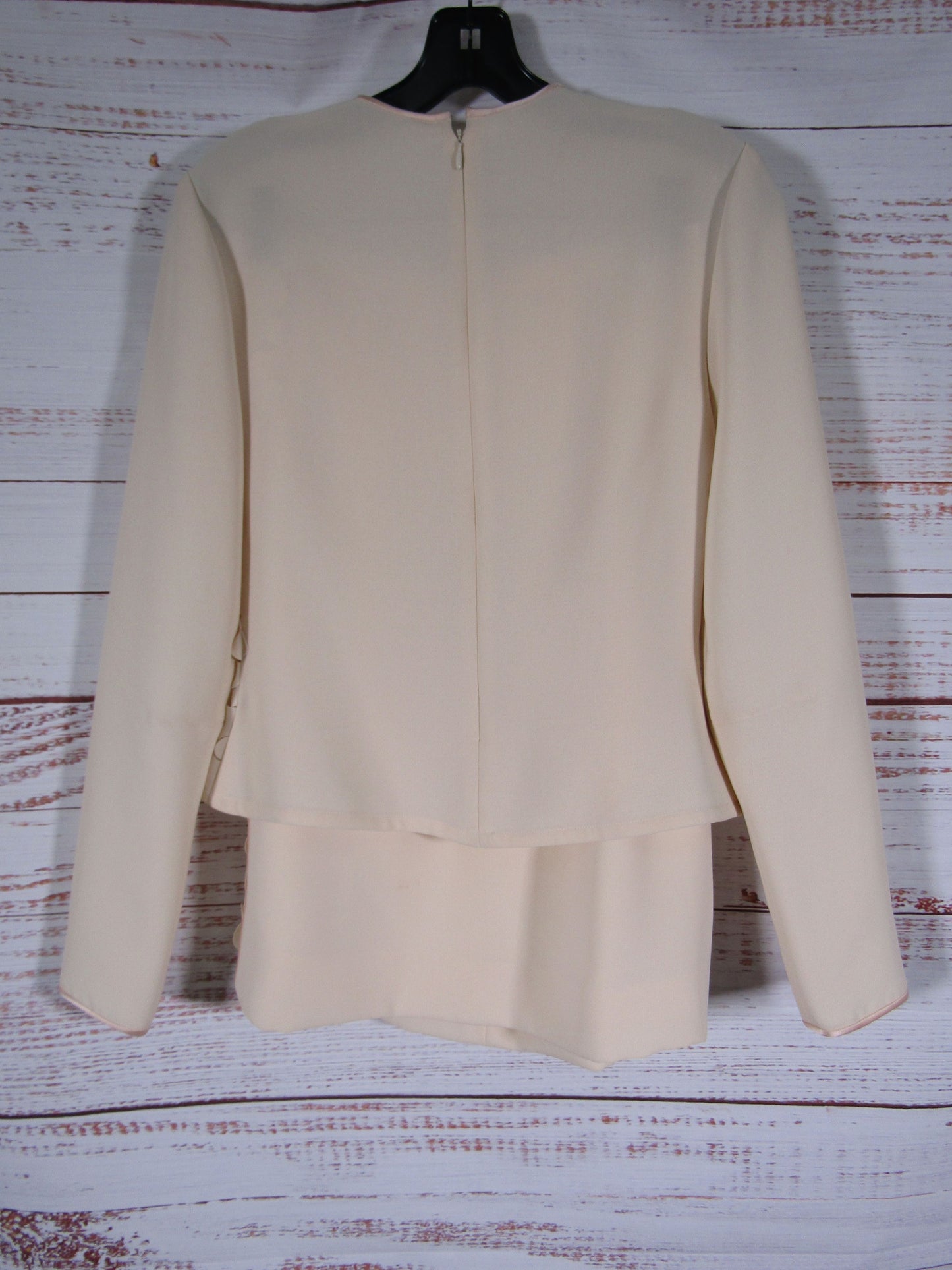 Lucy De Castenou Women's Cut Out Blouse & Skirt Set Size 6
