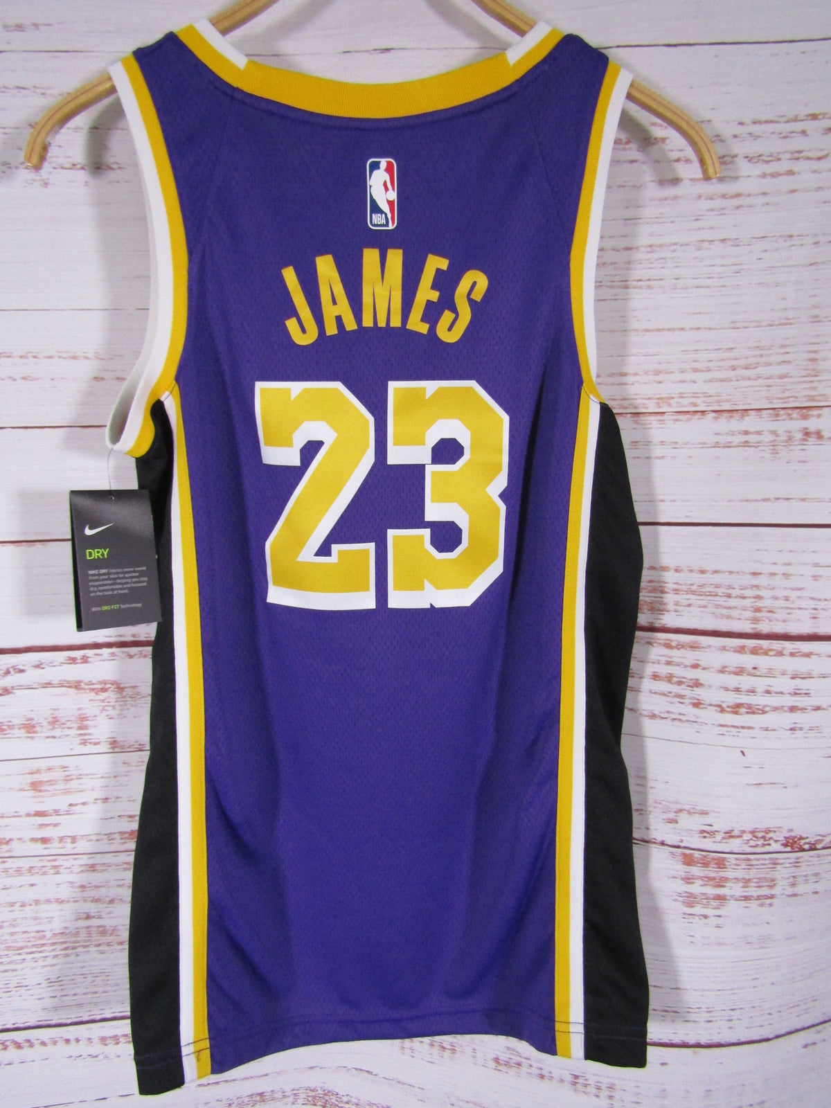 Nike LeBron James Statement Edition Swingman Jersey Size S AA7097-514