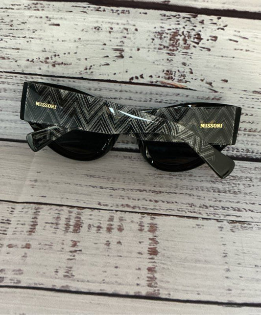 Women's Missoni Black Zig Zag/Chevron Cat Eye Sunglasses