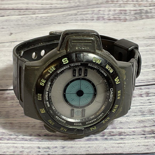 RARE VTG. CASIO CPW-100 1031 Men's Digital Compass Sensor Watch- NEEDS BATTERY