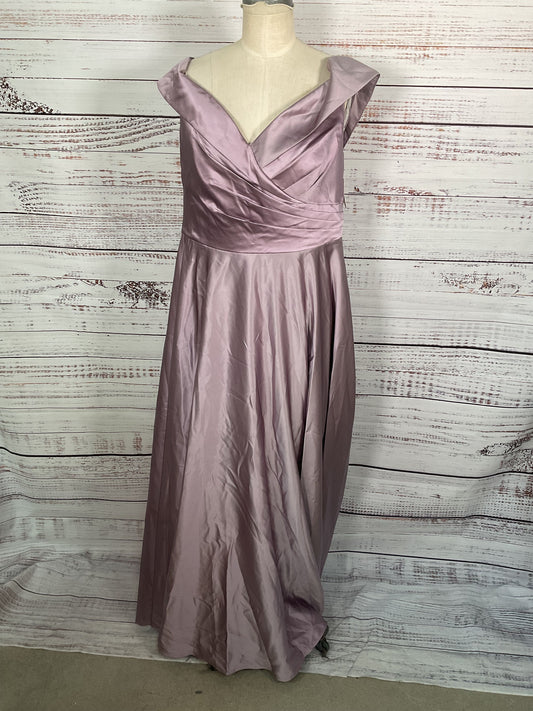 Oleg Cassini Lavender Off Shoulder Satin Ball Gown Jacket - Size 16W New W/ Tags