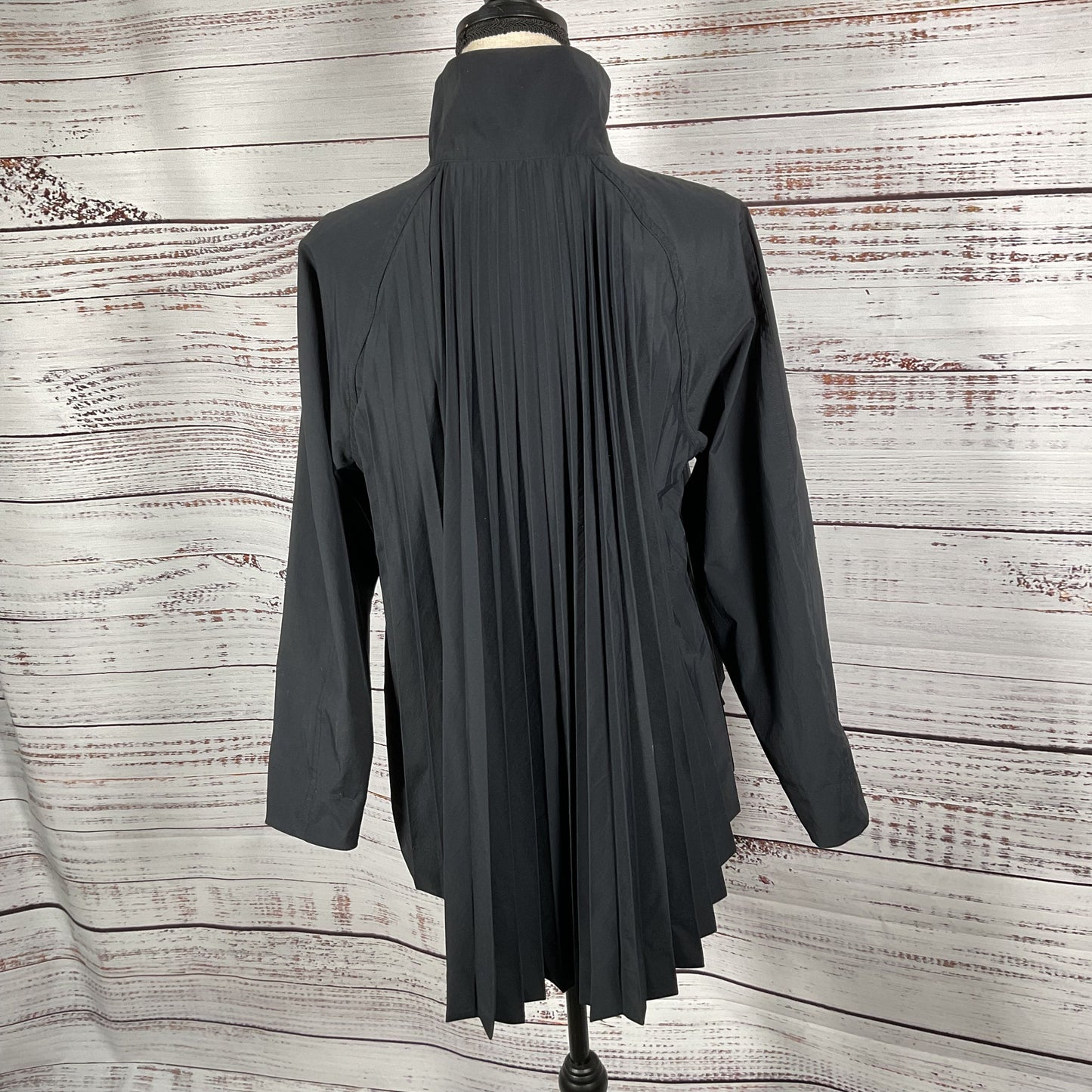 Atleta Black Pleated Back Quarter Zip Jacket - Size XXS