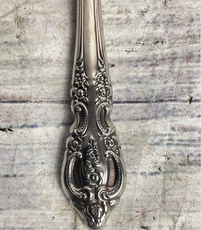 Onedia Vintage Set of 8 Renoir Pembrooke Knives Stainless Steel