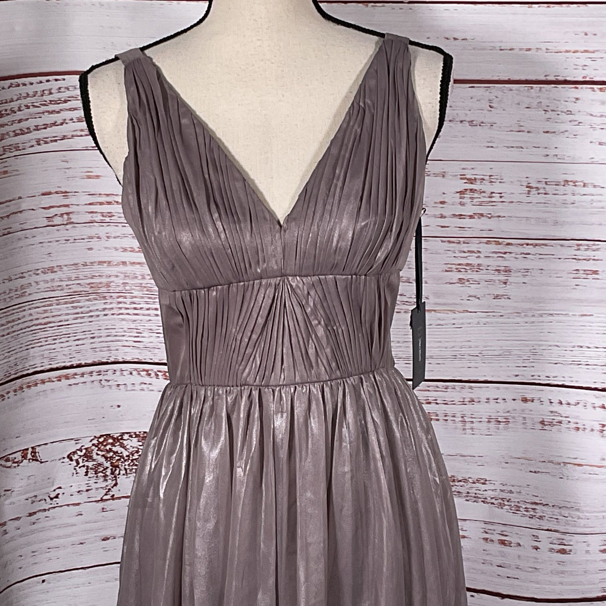 NWT VERA WANG Women's Pleated Lavender Quartz Chiffon Cocktail Dress- SZ 2