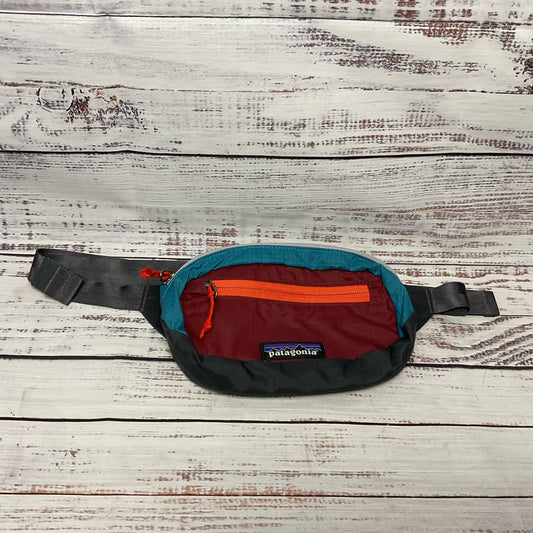 Patagonia Burgundy Nylon Ultralight Black Hole Mini Hip Pack 1L
