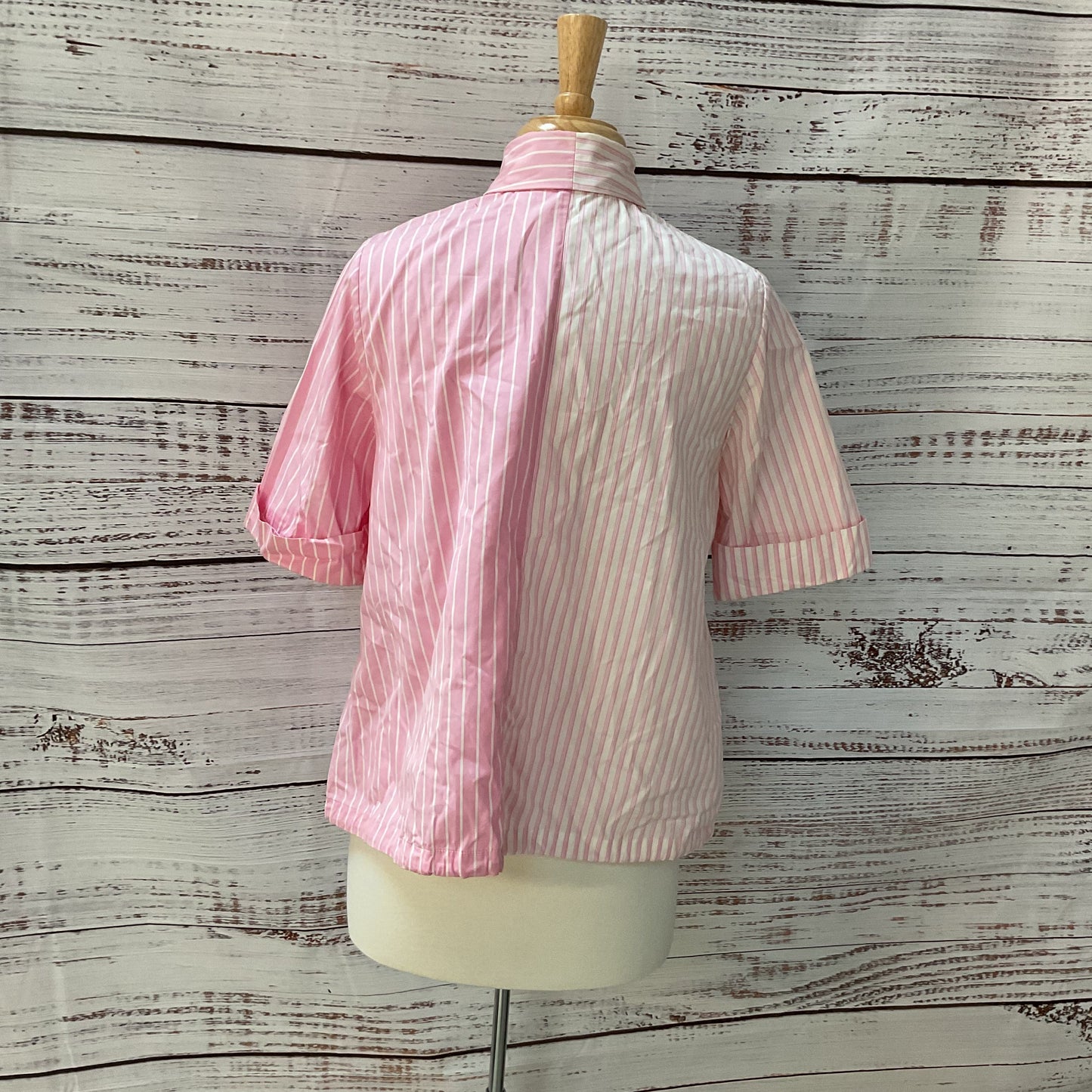 Victoria, Victoria Beckham Pink White Stripe Short Sleeve Button Up Shirt Size 2