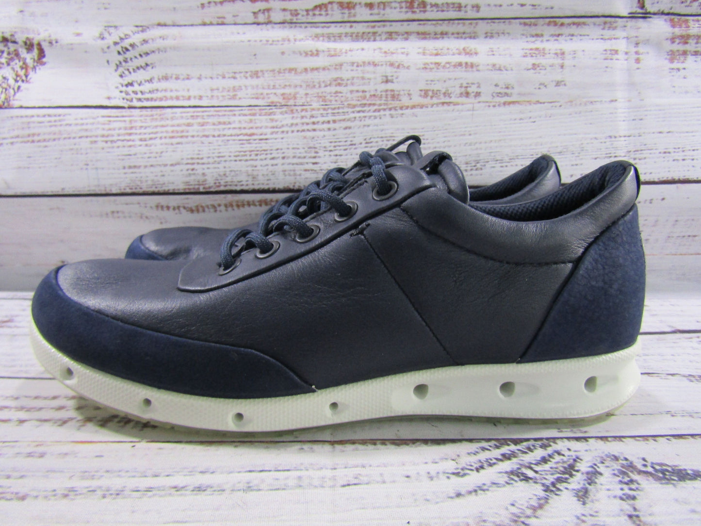 Ecco Cool Pro Women's Blue Leather Gore-Tex Waterproof Golf Shoes Size 5
