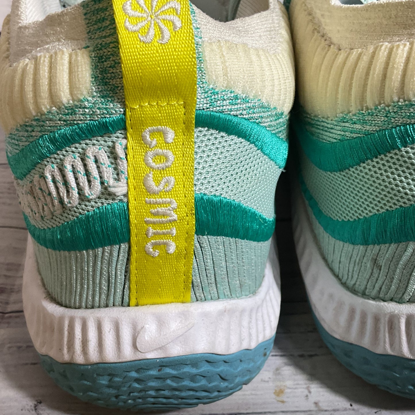 NIKE Cosmic DV2757-300 Unity 3 Men's Basketball Shoes- SZ 9.5