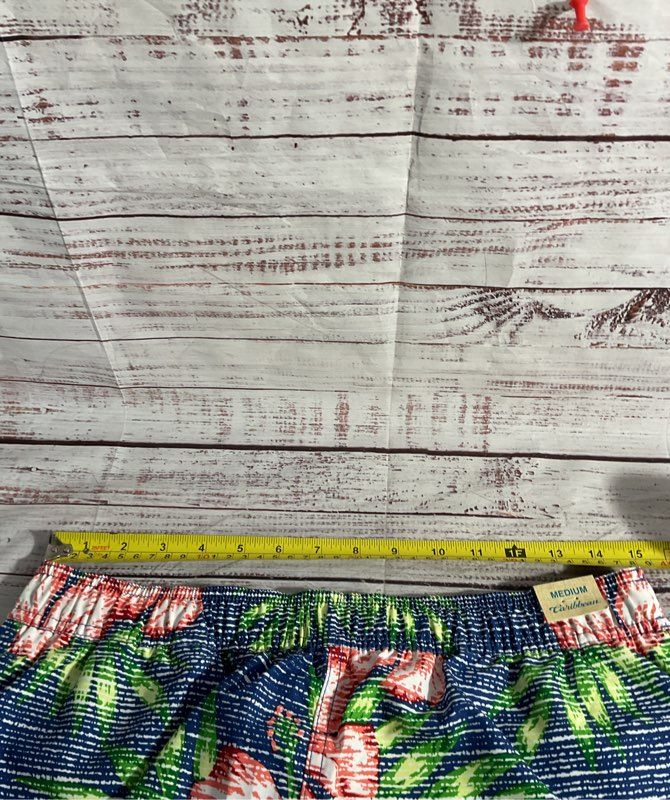 NWT Caribbean Roundtree & Yorke Men's Swimwear Tropical Pattern Swim Trunks M