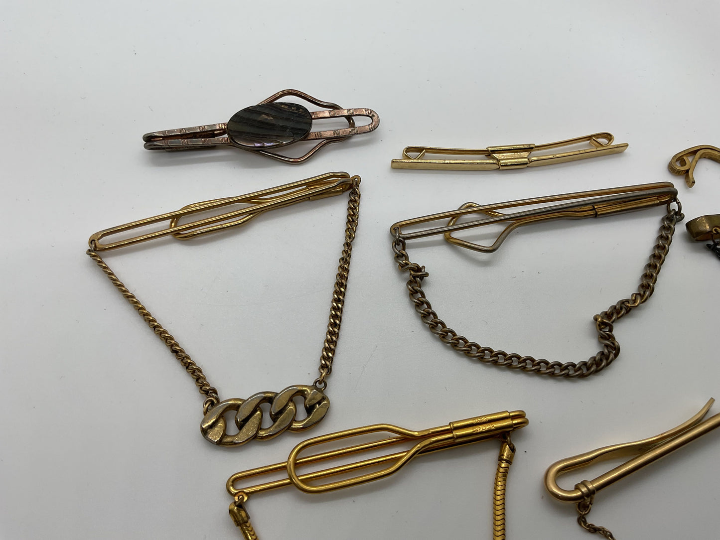 VTG. 9 Pieces of Tie/Collar Clips