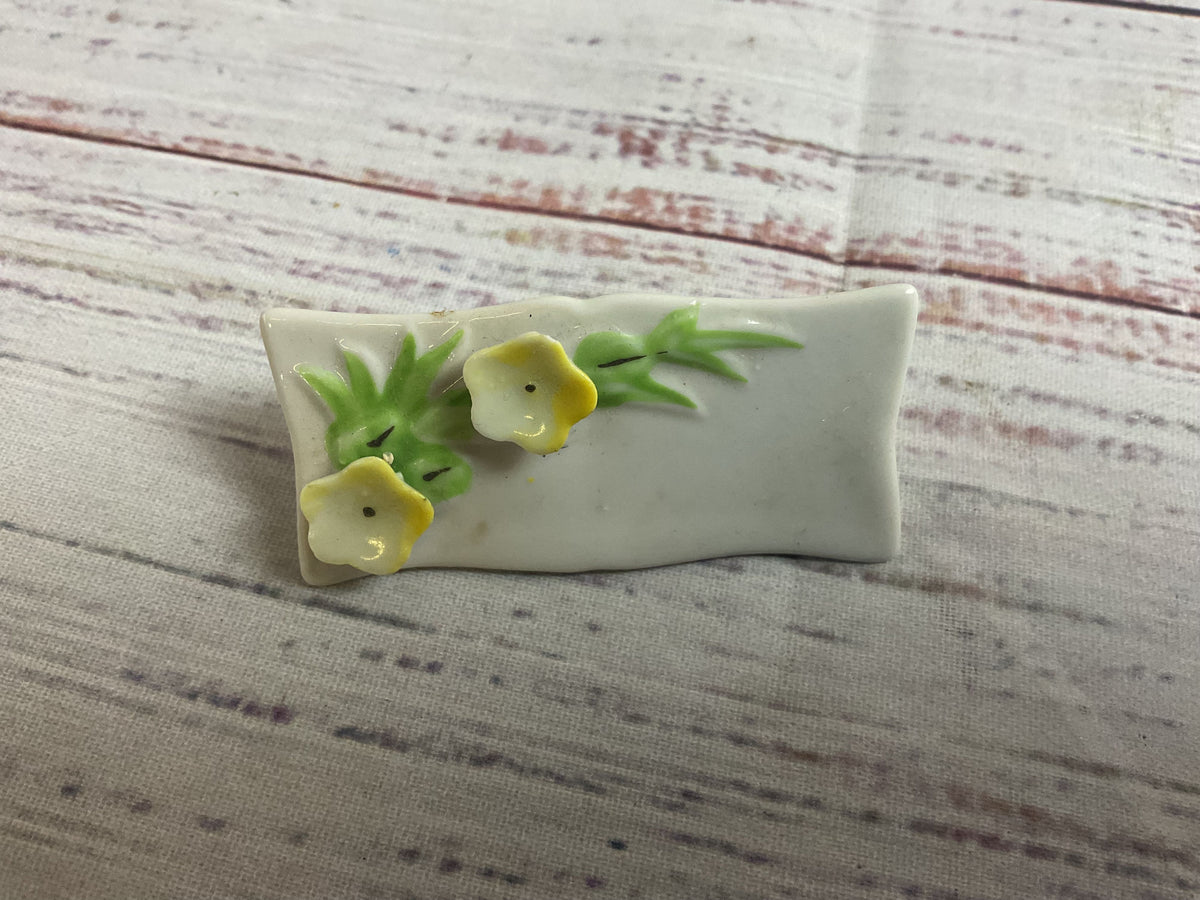 Vintage 12 Piece Porcelain Menu And Nameplate Set