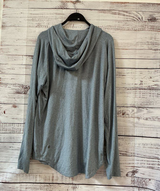 Men's Lululemon Bluegray Long Sleeve Pullover with hood Size L