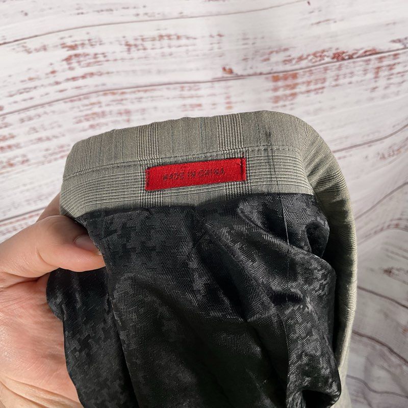 John Varvatos Gray Plaid 2 Button Blazer Suit Jacket - Size 40R *DAMAGED*