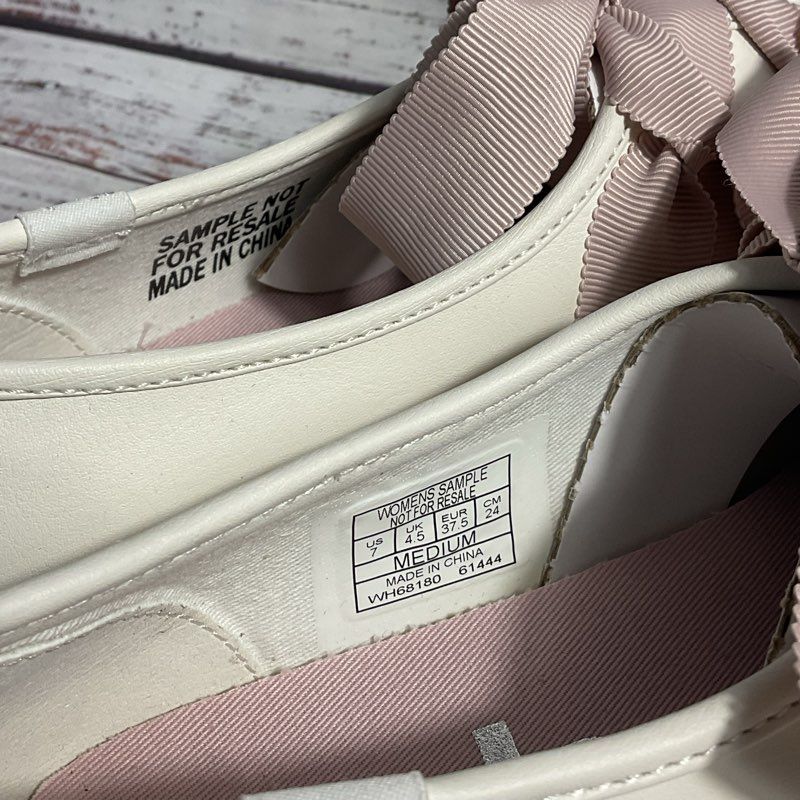 Keds Pointed Toe White Leather Pink Ribbon Platform Ballet Shoes Women's Size 7