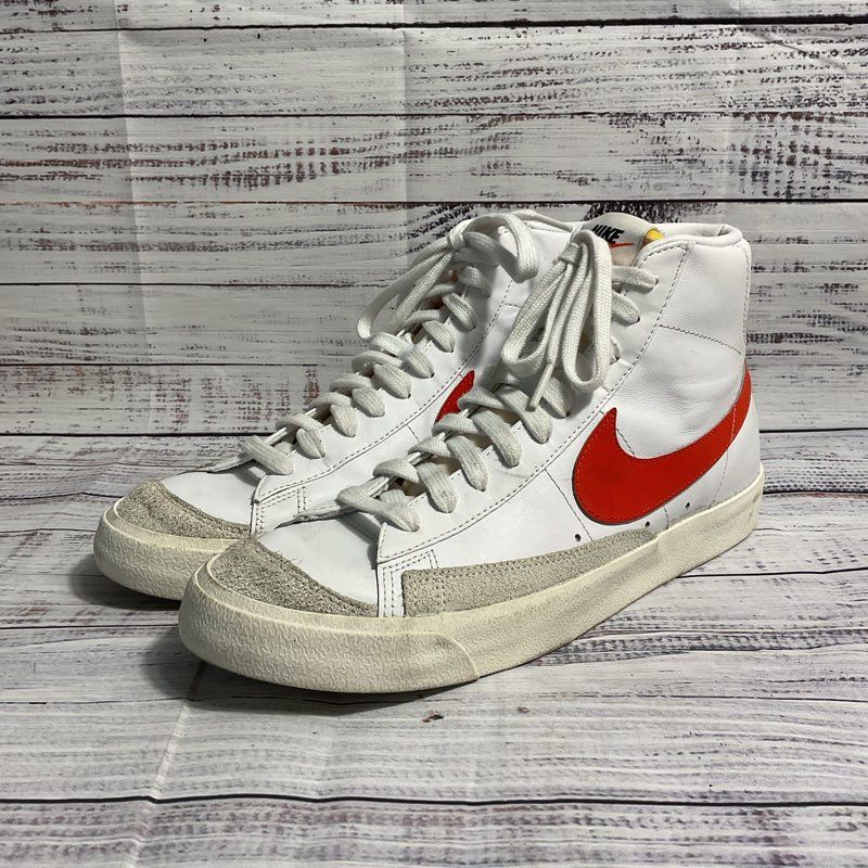 Nike Blazer Mid 77 White/Habanero Red High Top Sneaker Size 10.5M