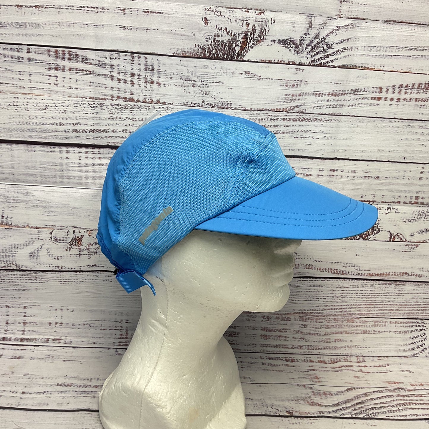Patagonia Patagonia Airius Running Duckbill Mesh Blue Hat - Size M