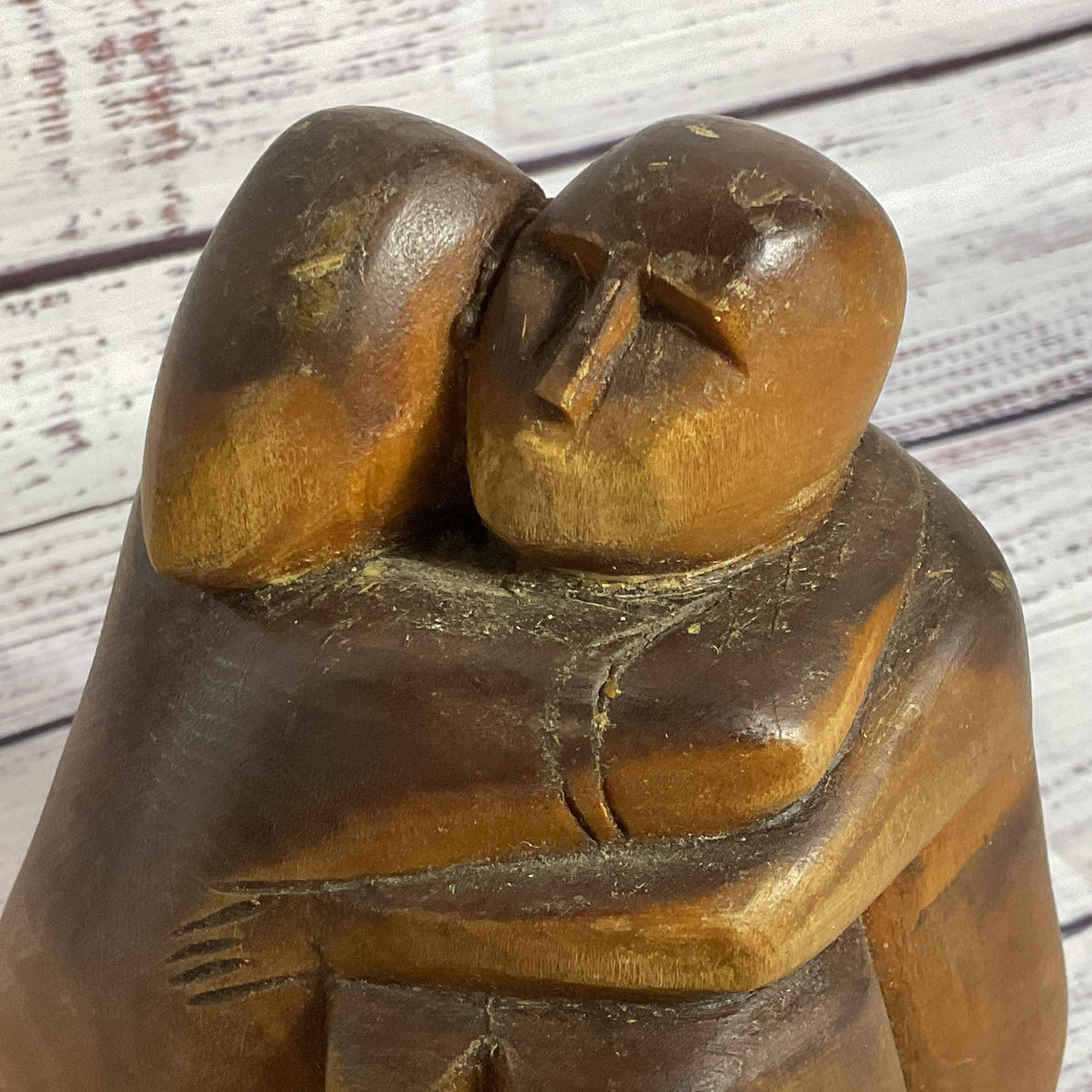 VTG./ANTIQUE Love Wood Carving of Man & Woman Embracing- 5"
