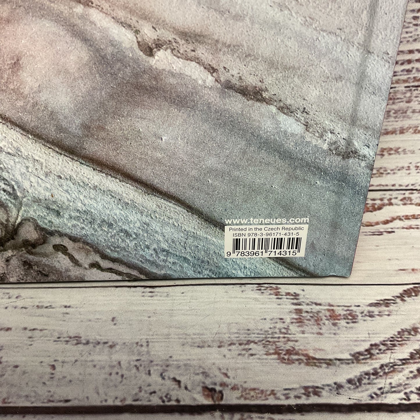 The Beauty Of Ukraine Lucia Bondar Yevhen Samuchenko Hardcover Photograph Book