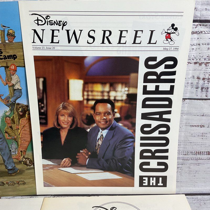 Lot Of 5 Vintage 1987 Disney Newsreel Magazines Theme Park Collectible