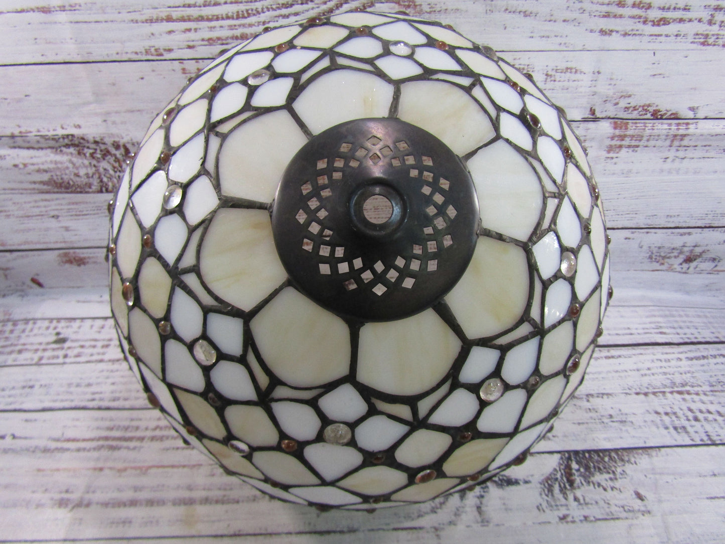 Tiffany Style White Stained Crystal Bead Geometric Lattice Lamp Shade