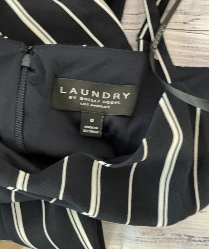NWT Laundry by Shelli Segal Navy & White Jumpsuit Size 0