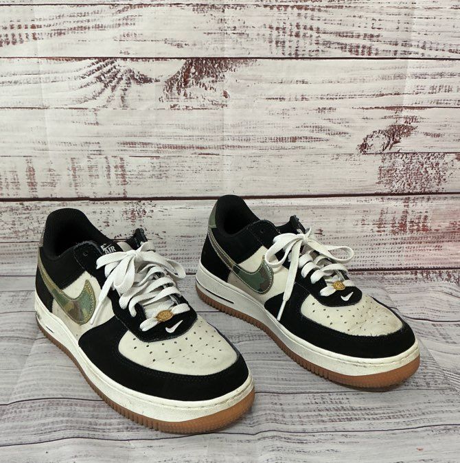 Nike Air Force 1 Low Retro Black Camo Swoosh Black And White Sneaker Size 8