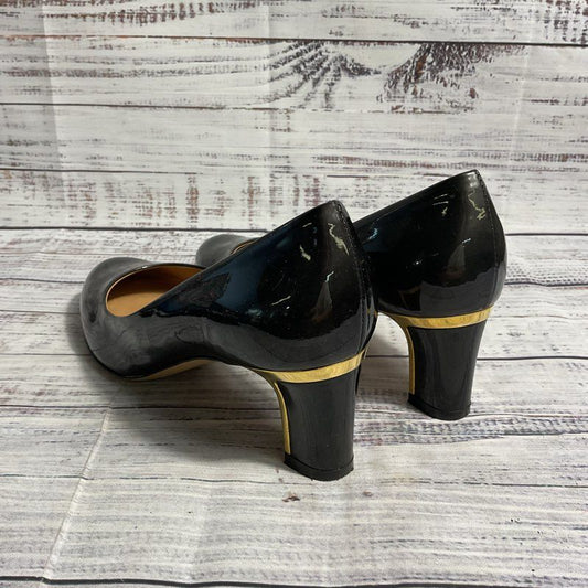 Salvatore Ferragamo Tamina Greenish Gray Patent Leather Pump Heel Women's 7 US