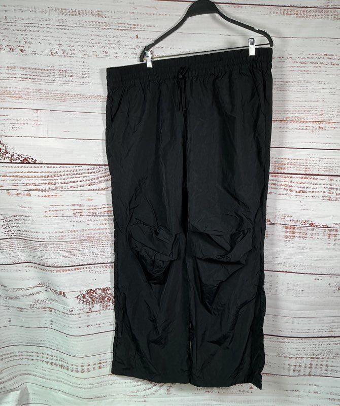 NWT Women's Fabletics Black Nylon Crinkle Pants Size XXL