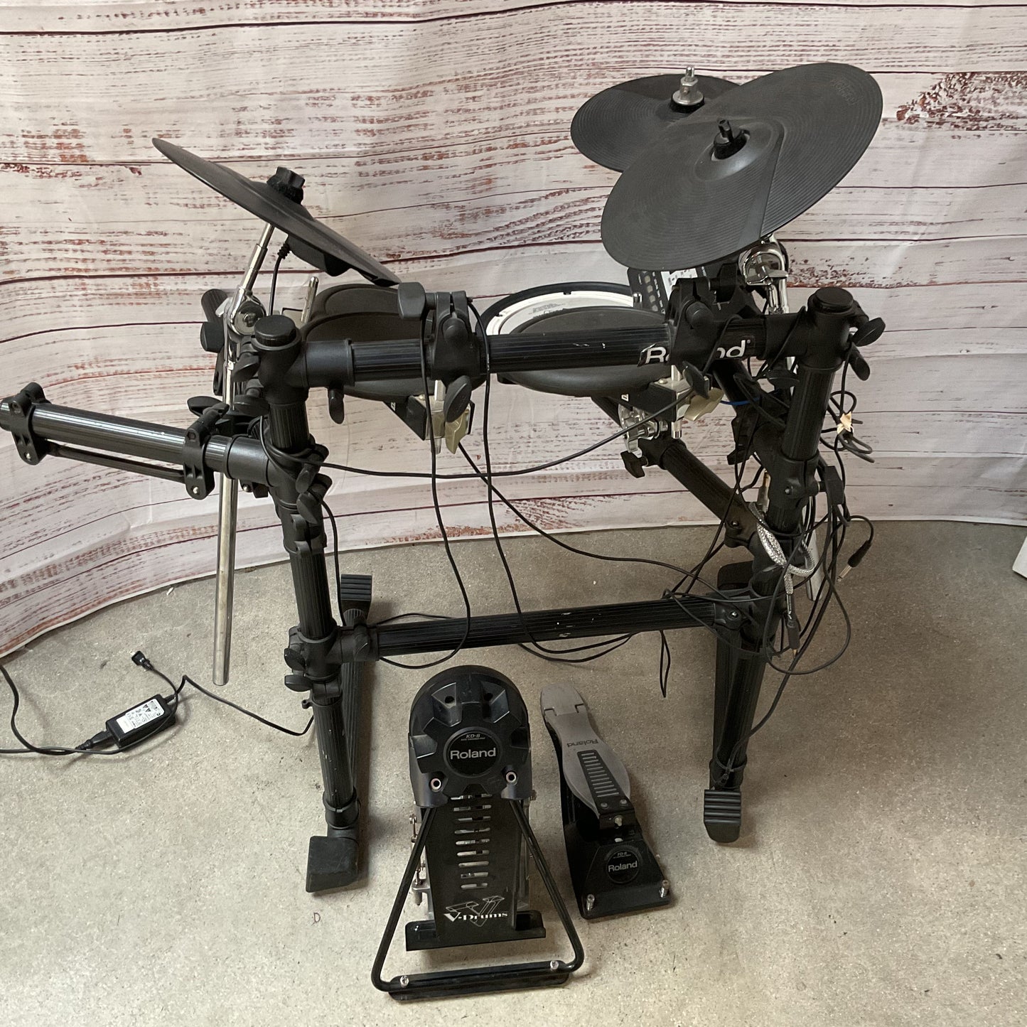 ROLAND TD-3 Electronic Drum Kit with Pedals- (WORKS!!!)